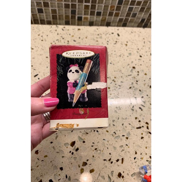 Hallmark keepsake ornament - Picture 5 of 5